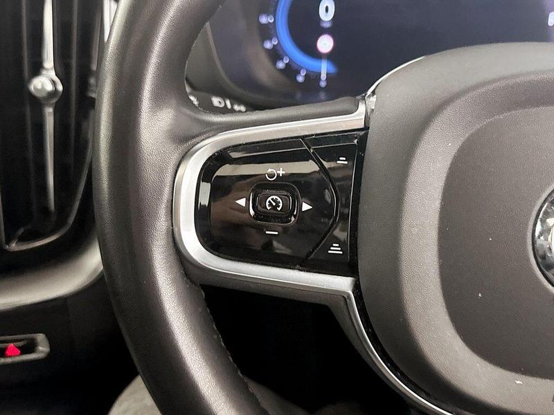 Used Volvo XC60 2022 for sale - 76101814: Photo 18