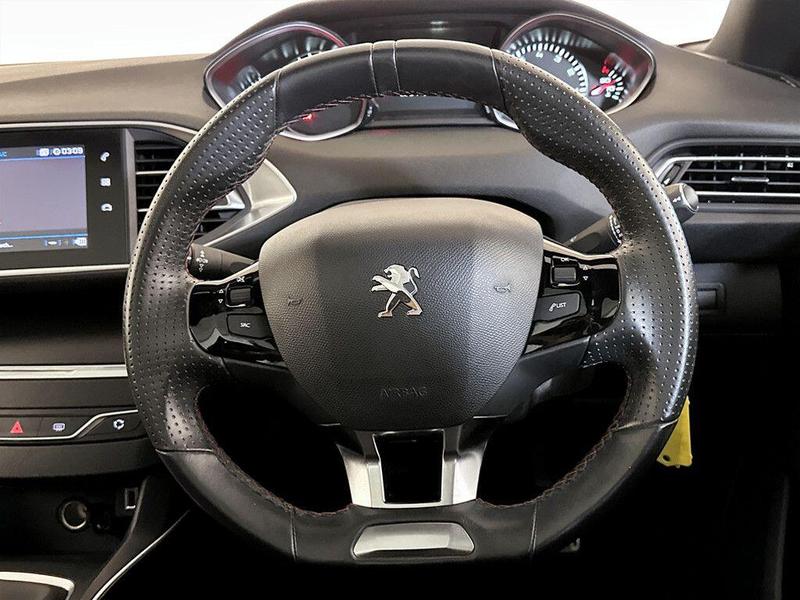 Used Peugeot 308 2019 for sale - 76101779: Photo 18