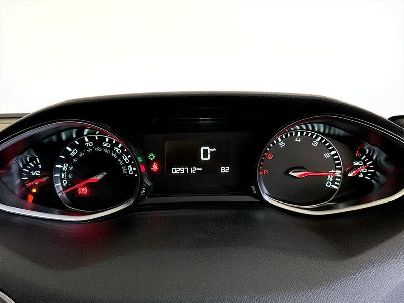Used Peugeot 308 2019 for sale - 76101779: Photo 20