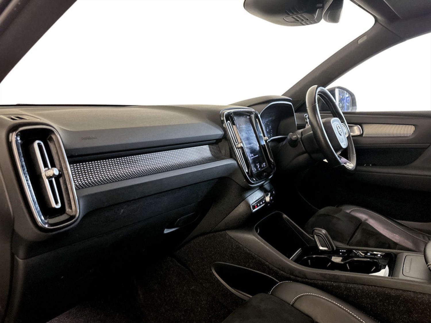 Used Volvo XC40 2021 for sale - 77185715: Photo 12