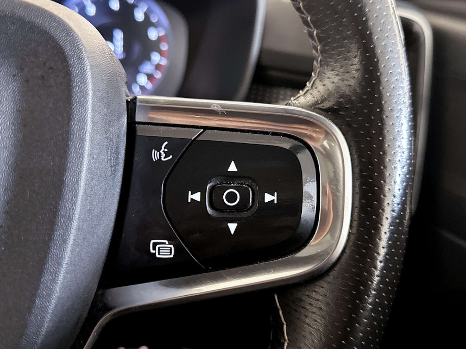 Used Volvo XC40 2021 for sale - 77185715: Photo 19