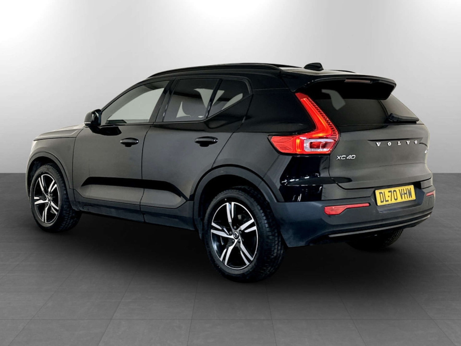 Used Volvo XC40 2021 for sale - 77185715: Photo 8