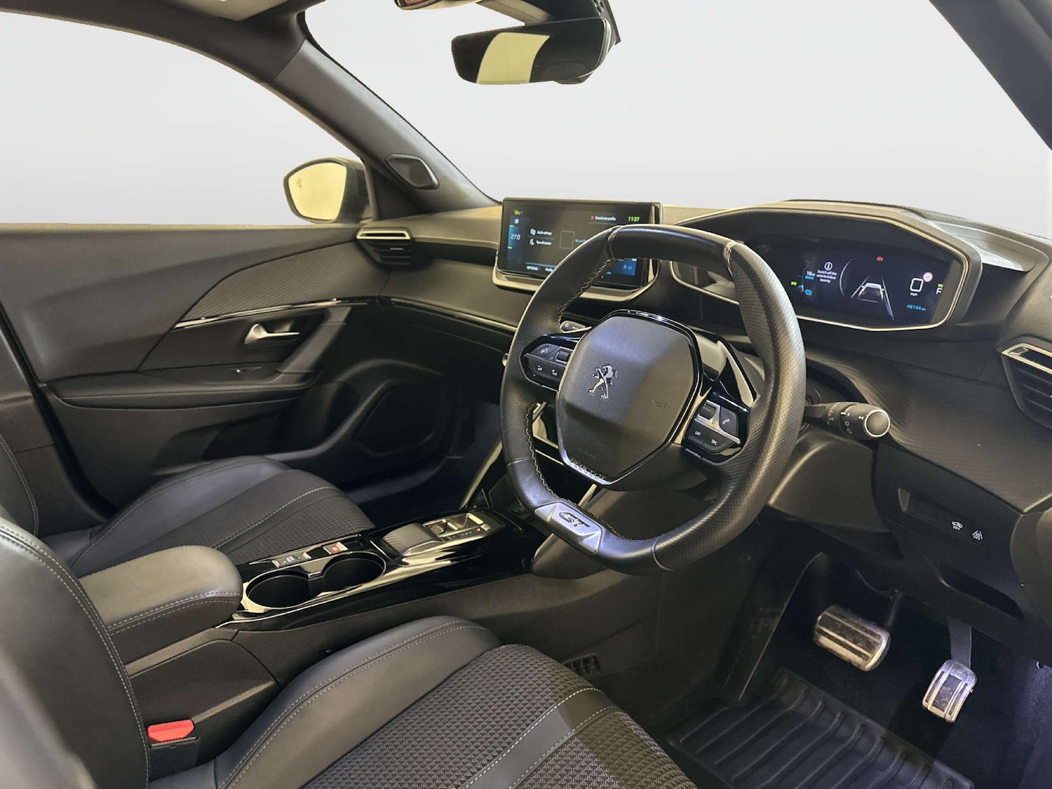 Used Peugeot 2008 2022 for sale - 78152362: Photo 15