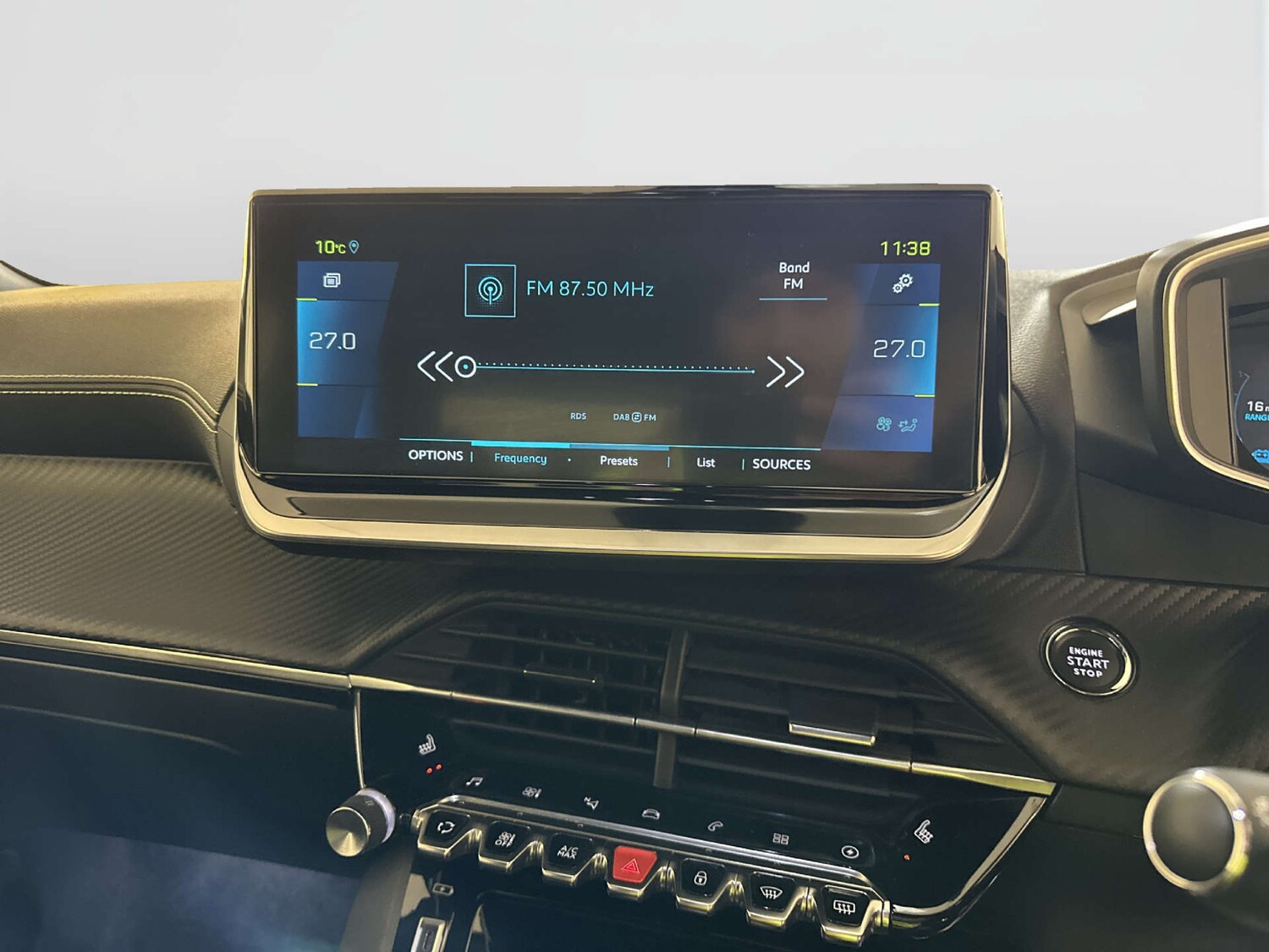 Used Peugeot 2008 2022 for sale - 78152362: Photo 23