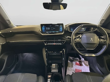 Used Peugeot 2008 2022 for sale - 78152362: Photo