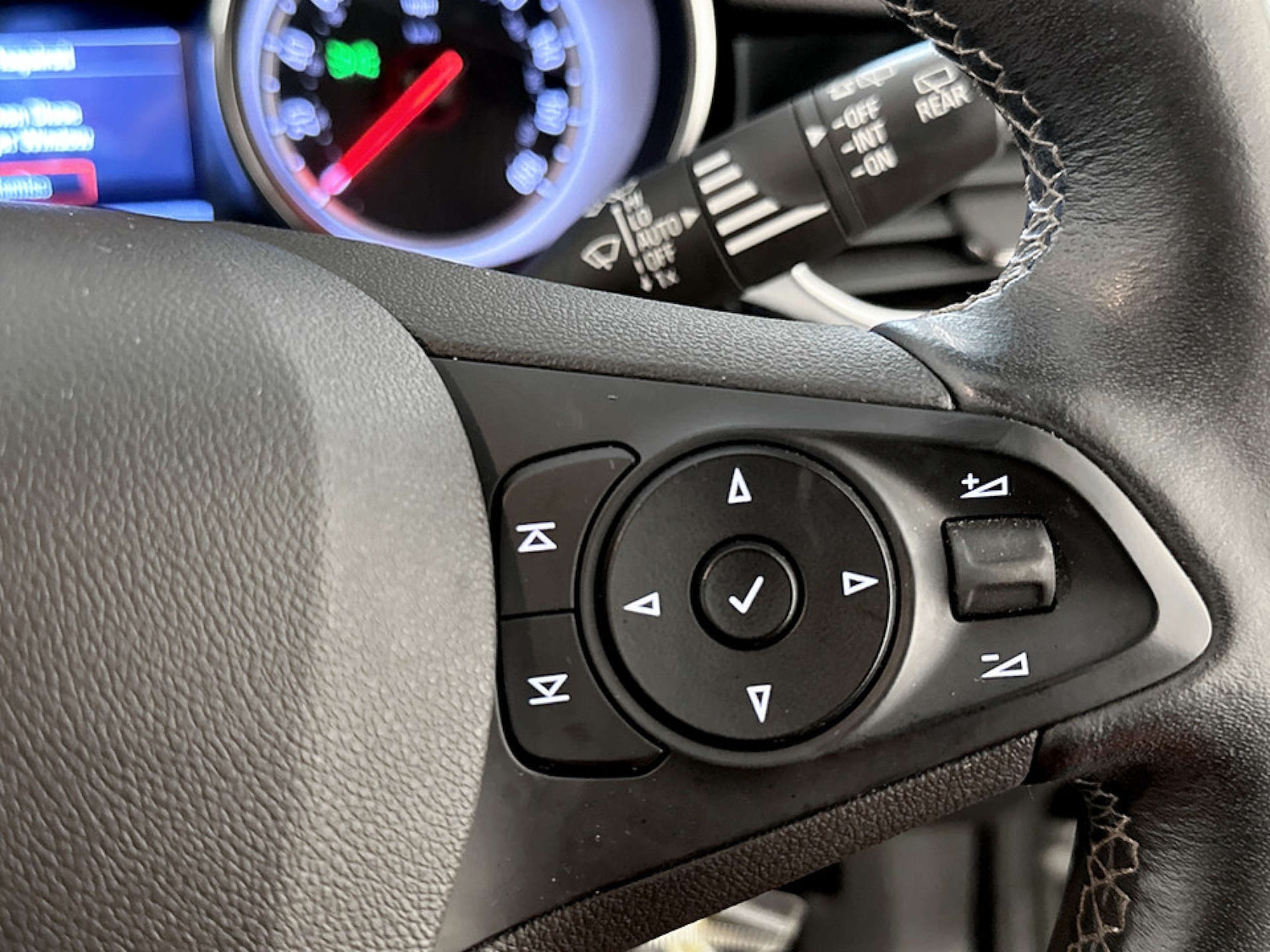 Used Vauxhall Astra 2018 for sale - 77717791: Photo 19