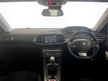 Used Peugeot 308 SW 2018 for sale - 76146715: Photo