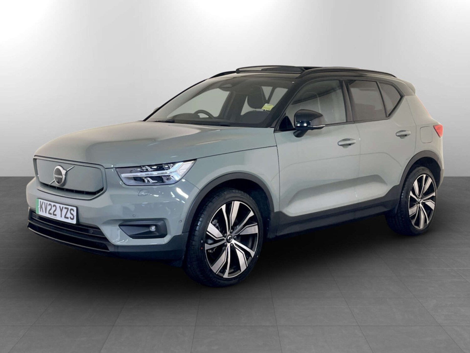 Used Volvo XC40 2022 for sale - 77336967: Photo 6