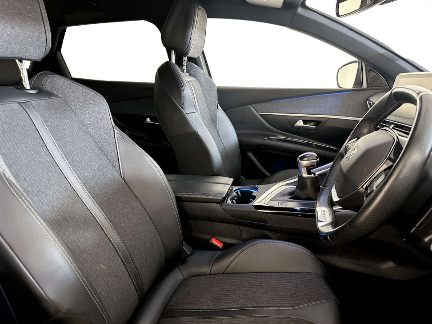 Used Peugeot 3008 2020 for sale - 77717798: Photo 13