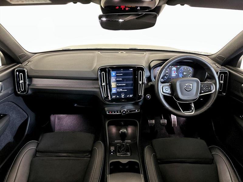Used Volvo XC40 2021 for sale - 76355621: Photo 3