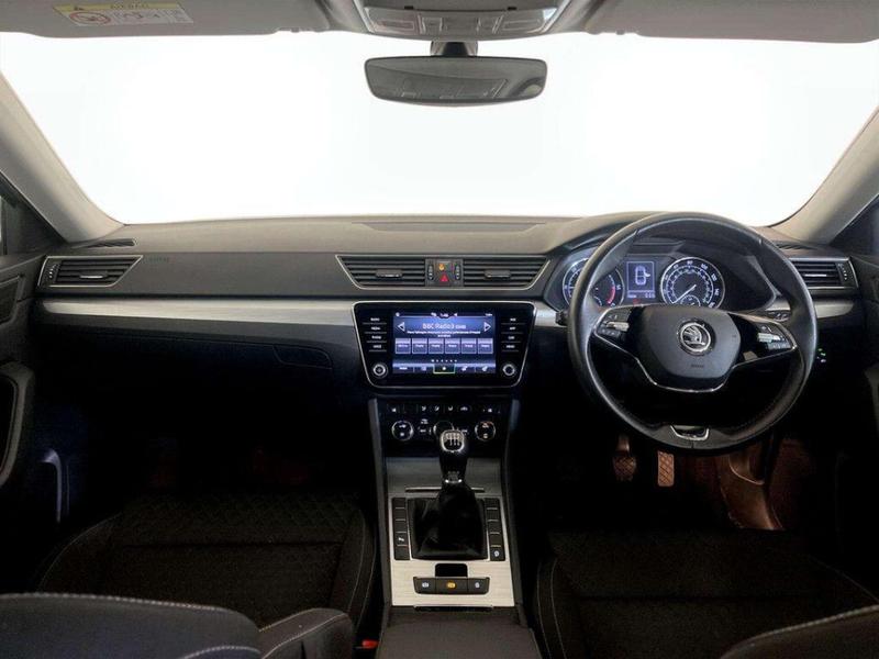 Used Skoda Superb 2021 for sale - 76718934: Photo 3