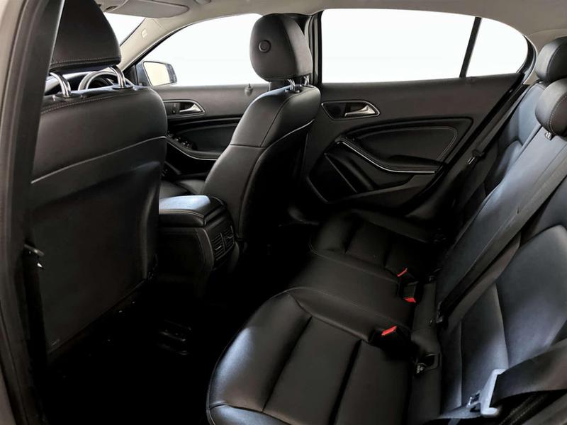 Used Mercedes-Benz GLA 2018 for sale - 76949087: Photo 14