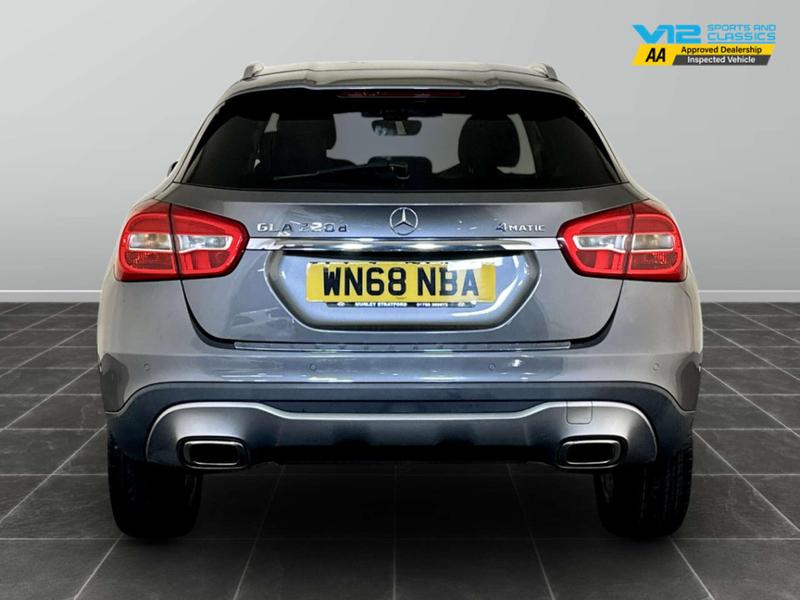 Used Mercedes-Benz GLA 2018 for sale - 76949087: Photo 9