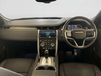 Used Land Rover Discovery Sport 2023 for sale - 78409230: Photo