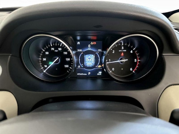 Used Land Rover Discovery Sport 2017 for sale - 76286915: Photo 20