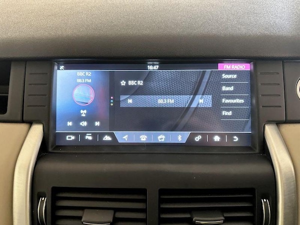 Used Land Rover Discovery Sport 2017 for sale - 76286915: Photo 24