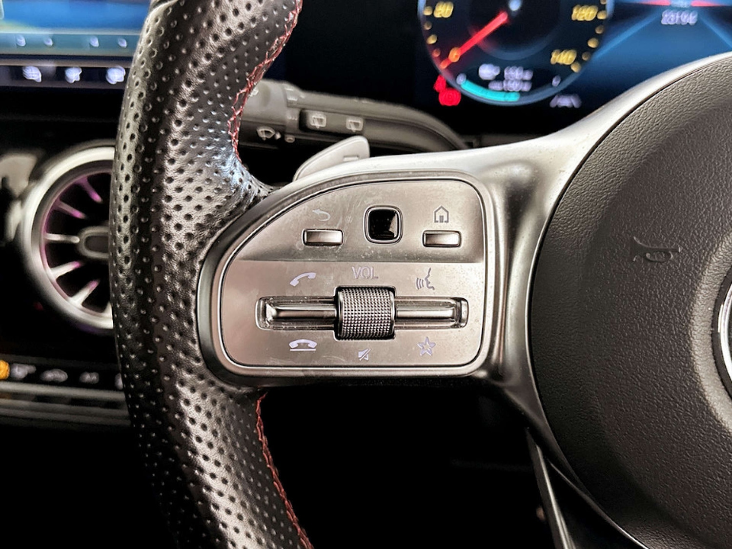 Used Mercedes-Benz EQA 2021 for sale - 77749131: Photo 17