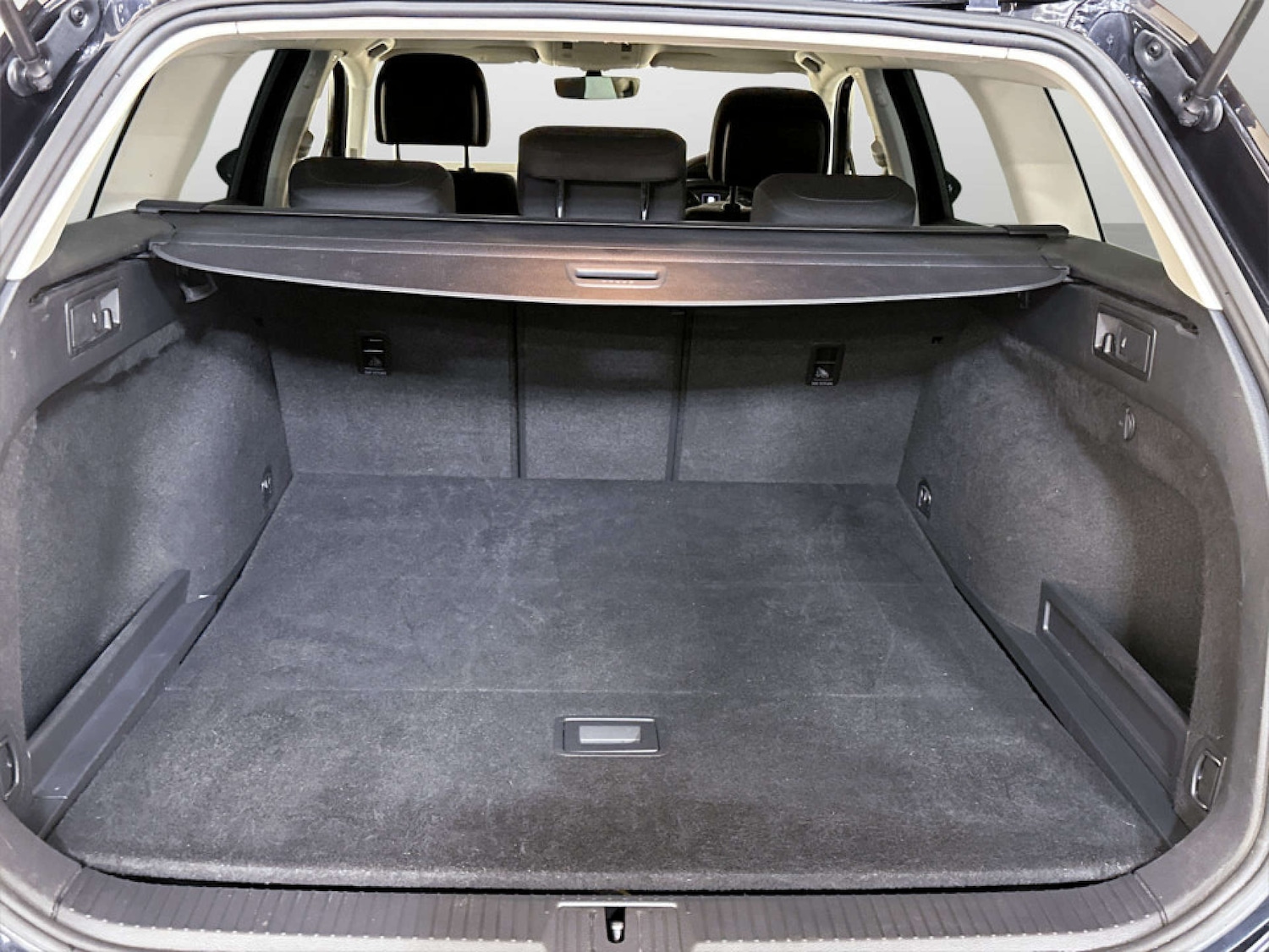 Used Volkswagen Passat 2019 for sale - 77749032: Photo 15