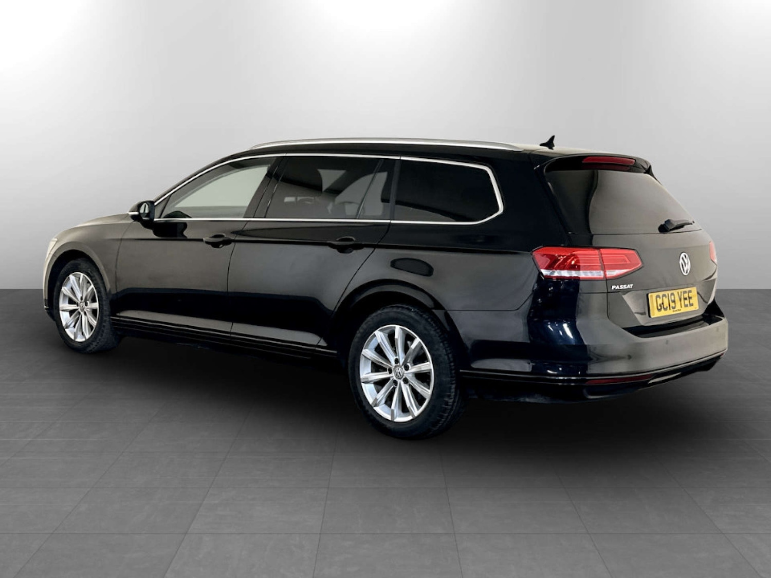 Used Volkswagen Passat 2019 for sale - 77749032: Photo 8