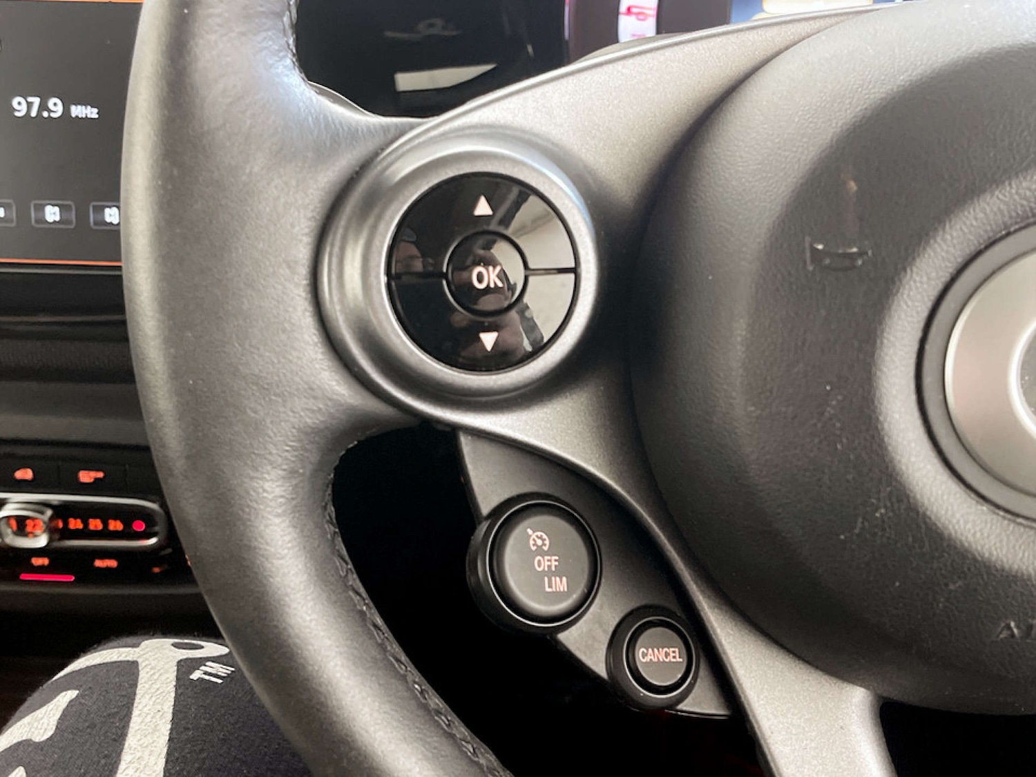 Used smart fortwo 2021 for sale - 77749115: Photo 17