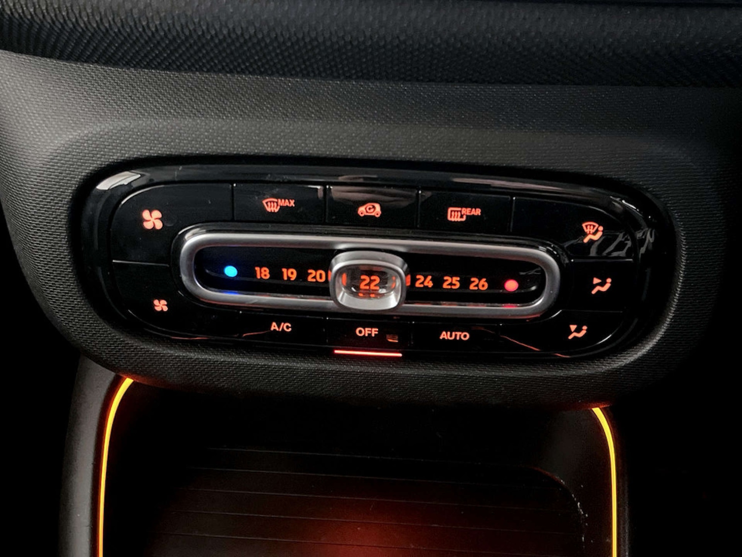 Used smart fortwo 2021 for sale - 77749115: Photo 24