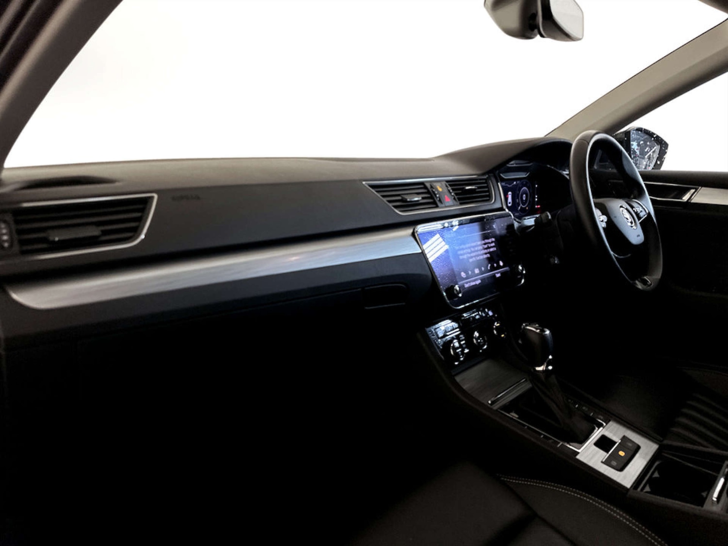 Used Skoda Superb 2021 for sale - 77249242: Photo 12