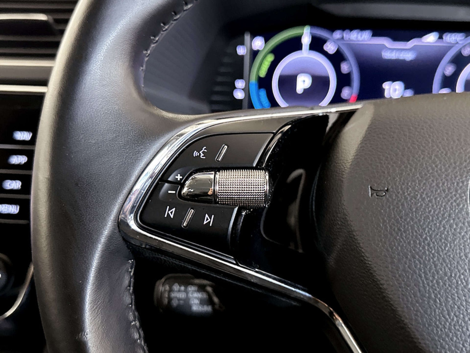 Used Skoda Superb 2021 for sale - 77249242: Photo 17