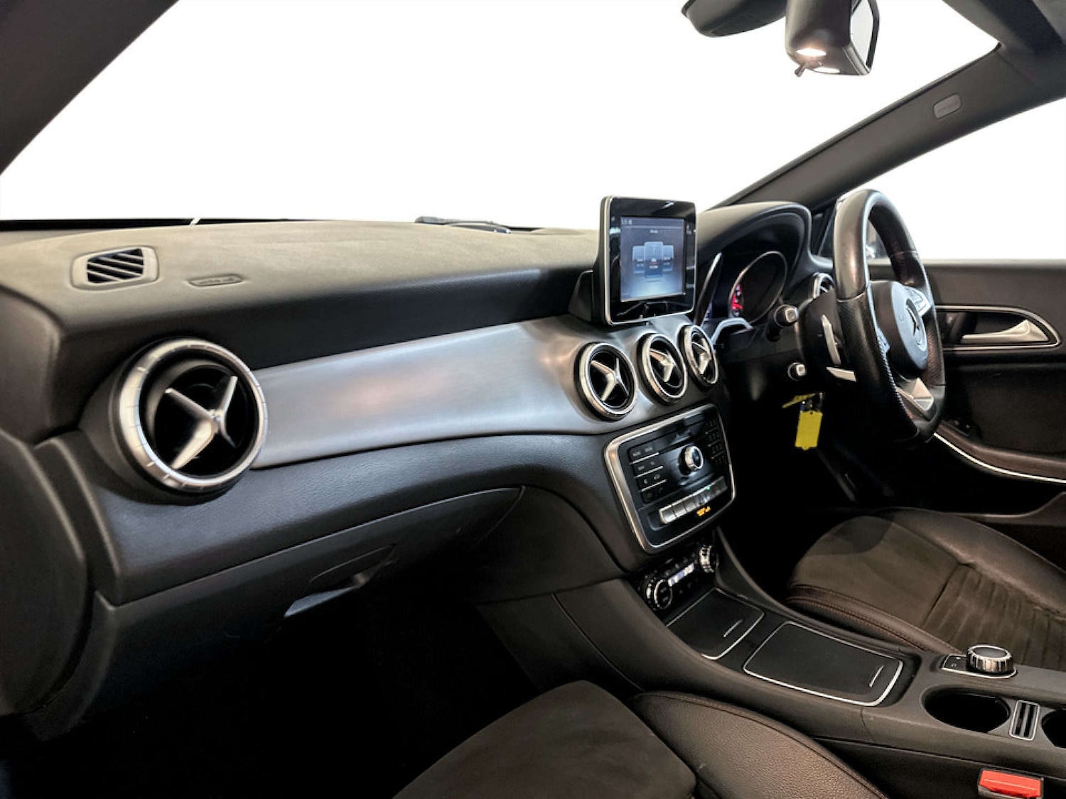 Used Mercedes-Benz CLA 2018 for sale - 77664933: Photo 11