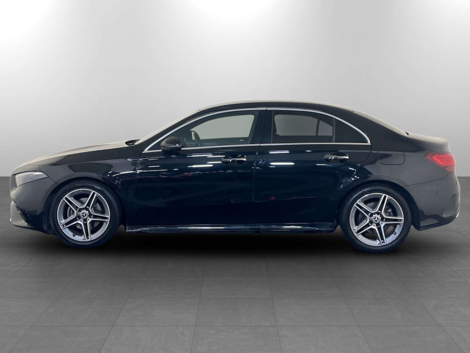 Used Mercedes-Benz A-Class 2023 for sale - 77185668: Photo 7