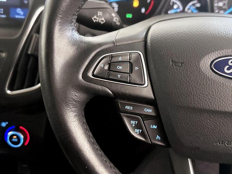 Used Ford Focus 2018 for sale - 76162050: Photo 17