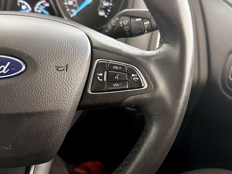 Used Ford Focus 2018 for sale - 76162050: Photo 19