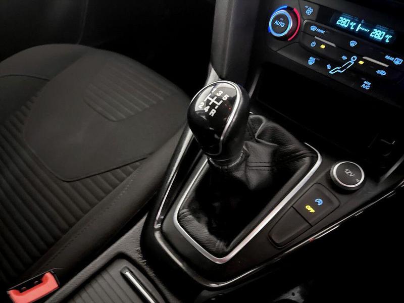 Used Ford Focus 2018 for sale - 76162050: Photo 26