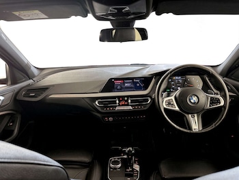 Used BMW 1 Series 2020 for sale - 77662789: Photo