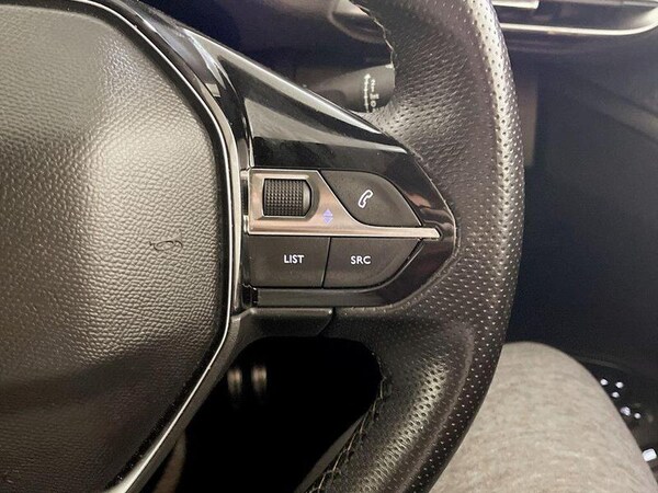 Used Peugeot 3008 2018 for sale - 76222637: Photo 19