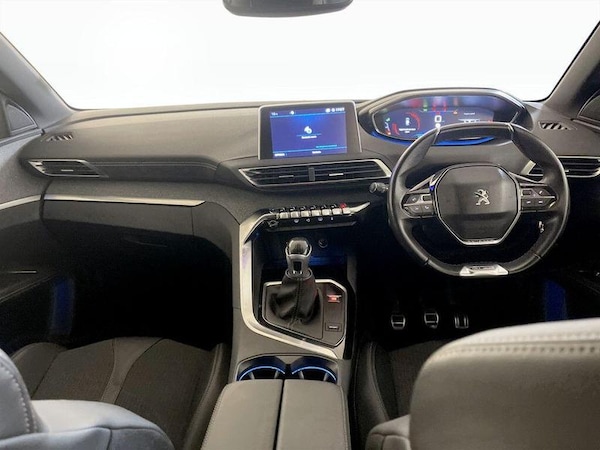 Used Peugeot 3008 2018 for sale - 76222637: Photo 3