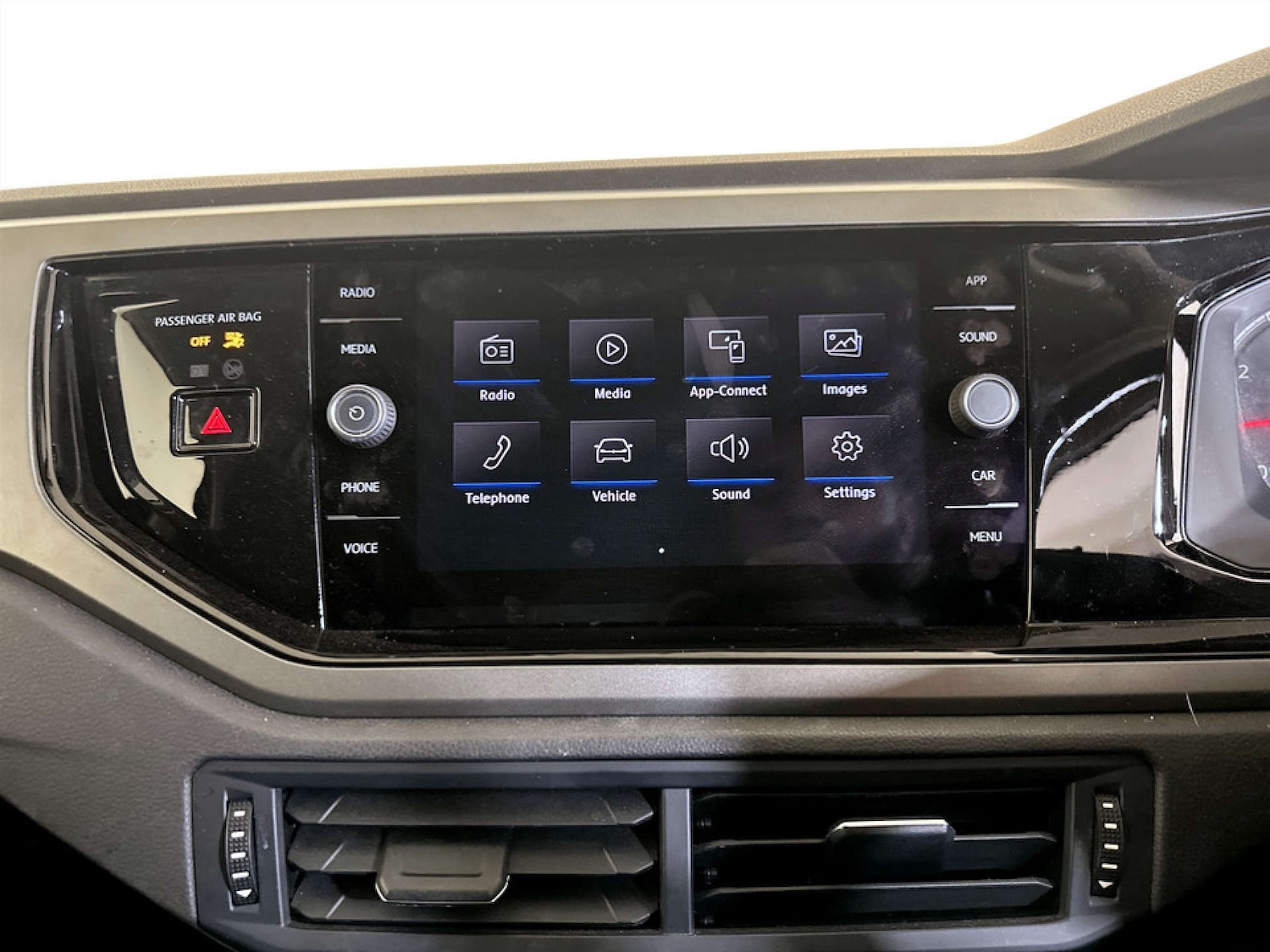 Used Volkswagen Polo 2020 for sale - 77185600: Photo 22