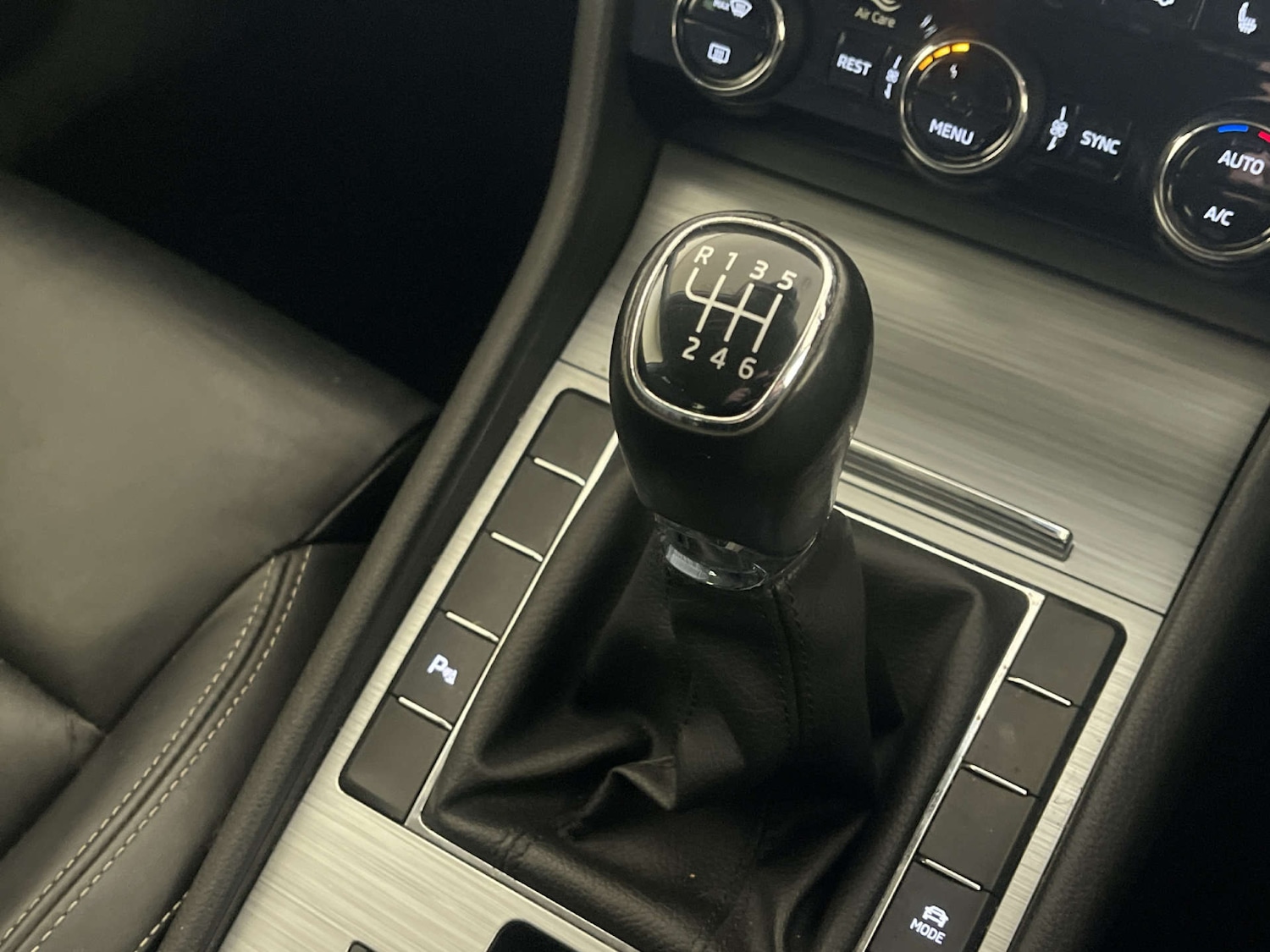 Used Skoda Superb 2022 for sale - 78080691: Photo 25