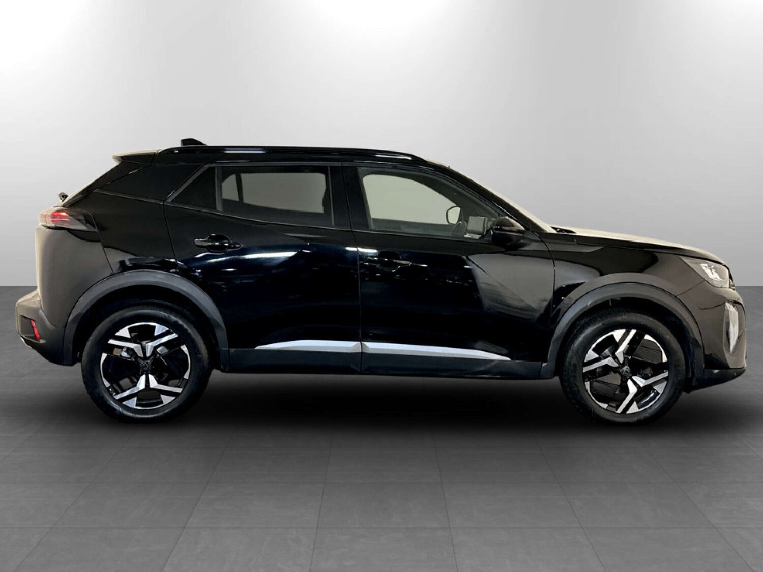 Used Peugeot 2008 2024 for sale - 77437644: Photo 11