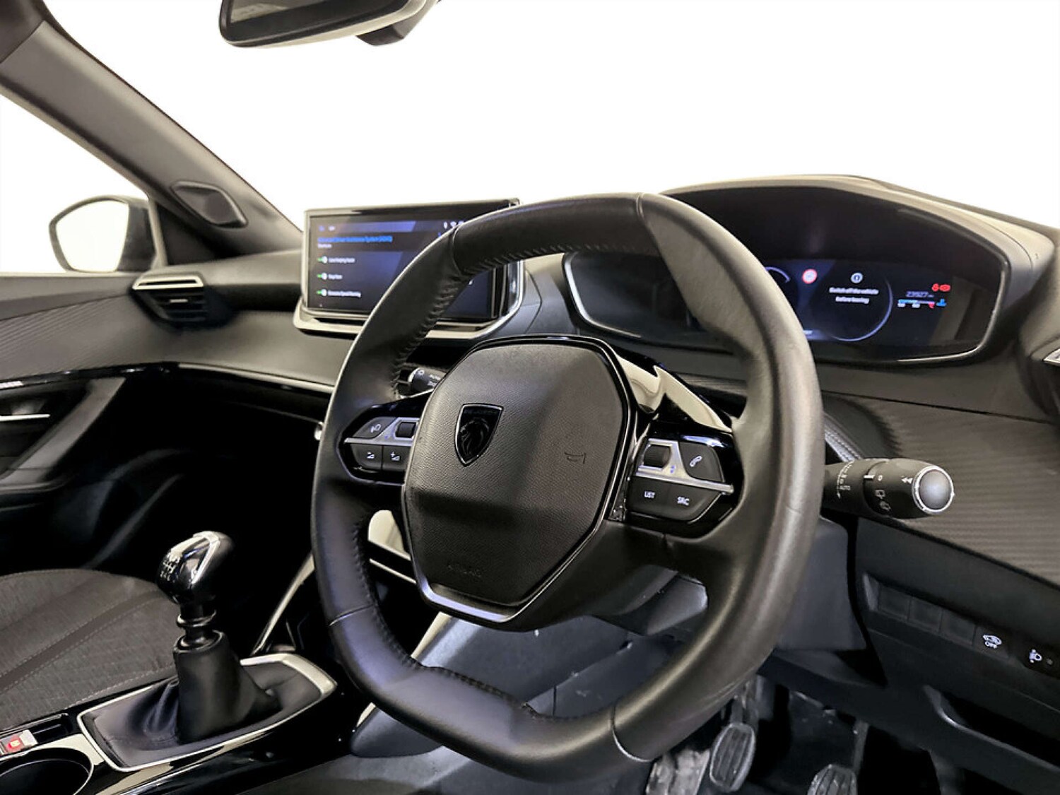 Used Peugeot 2008 2024 for sale - 77437644: Photo 15