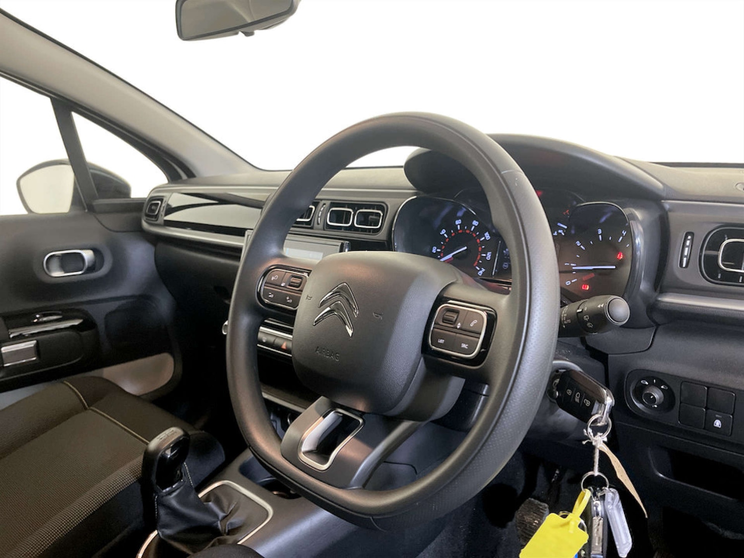 Used Citroen C3 2023 for sale - 77355527: Photo 16