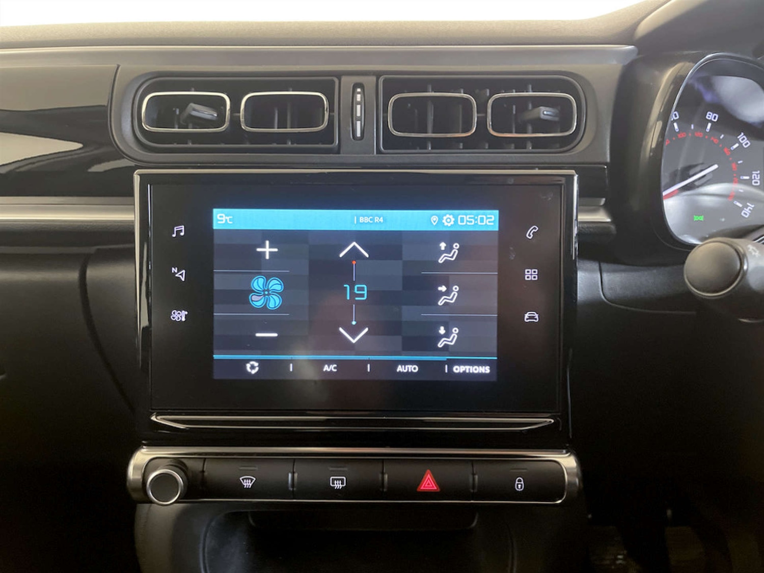 Used Citroen C3 2023 for sale - 77355527: Photo 25