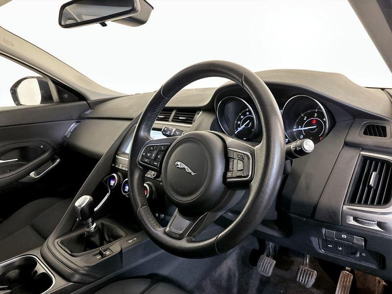 Used Jaguar E-Pace 2020 for sale - 76603455: Photo 15