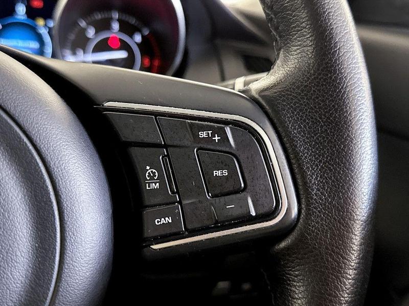 Used Jaguar E-Pace 2020 for sale - 76603455: Photo 19