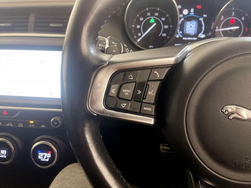 Used Jaguar E-Pace 2018 for sale - 76382136: Photo 18