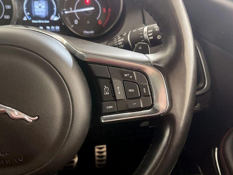 Used Jaguar E-Pace 2018 for sale - 76382136: Photo 20
