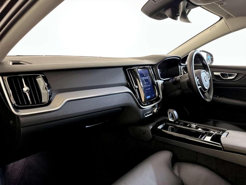 Used Volvo V60 2022 for sale - 76782186: Photo 12