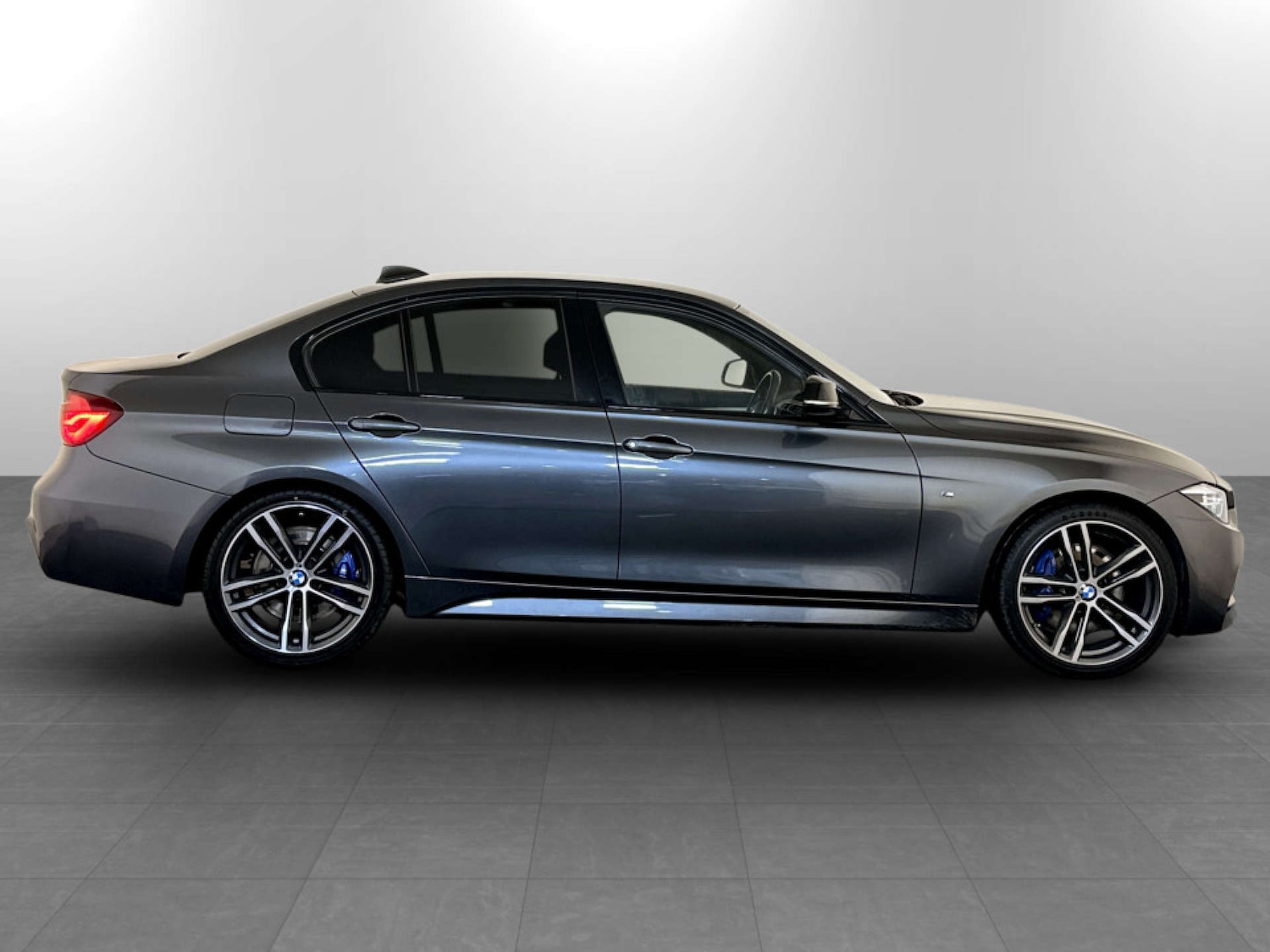 Used BMW 3 Series 2018 for sale - 77523228: Photo 11