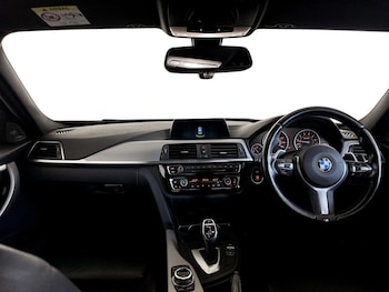 Used BMW 3 Series 2018 for sale - 77523228: Photo