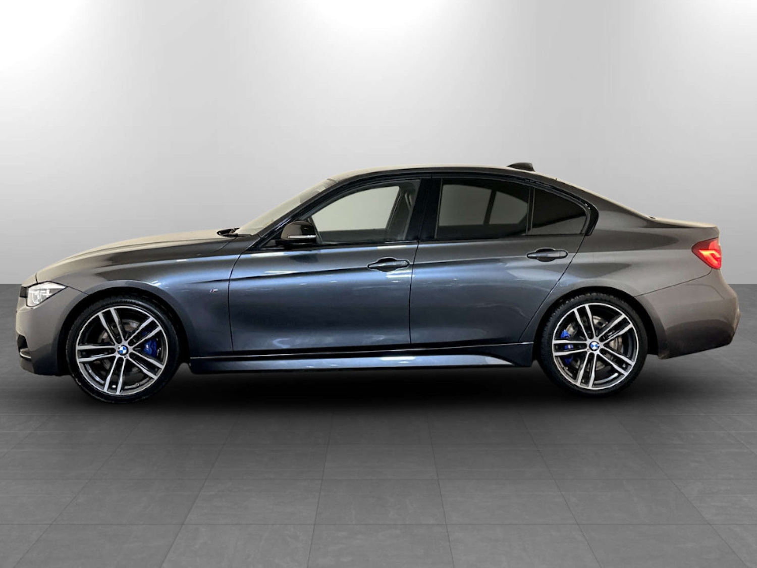 Used BMW 3 Series 2018 for sale - 77523228: Photo 7