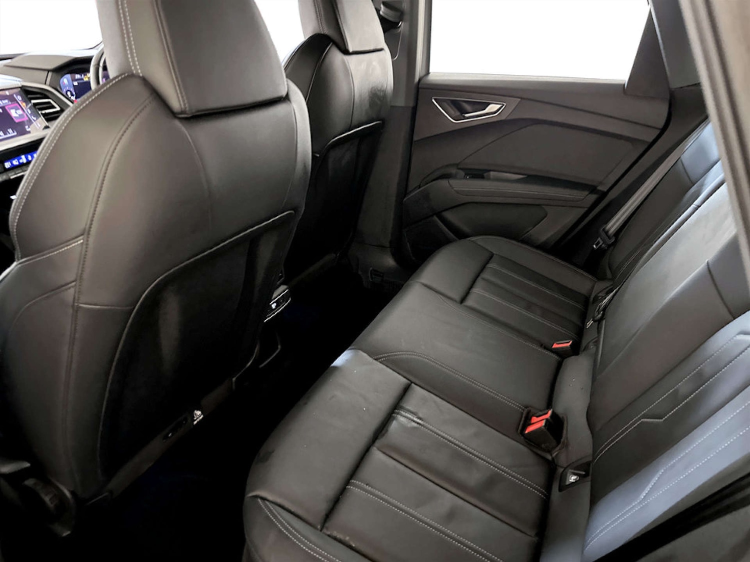 Used Audi Q4 e-tron 2024 for sale - 77342188: Photo 14